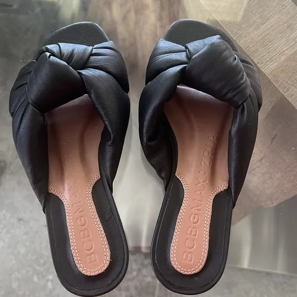 BCBGMaxazria Tinsley Slide Sandals in Black, Size 5, NEW w/o Box $149