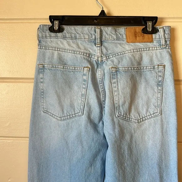 BDG Urban Outfitters Authentic Straight Leg Jeans Size 28