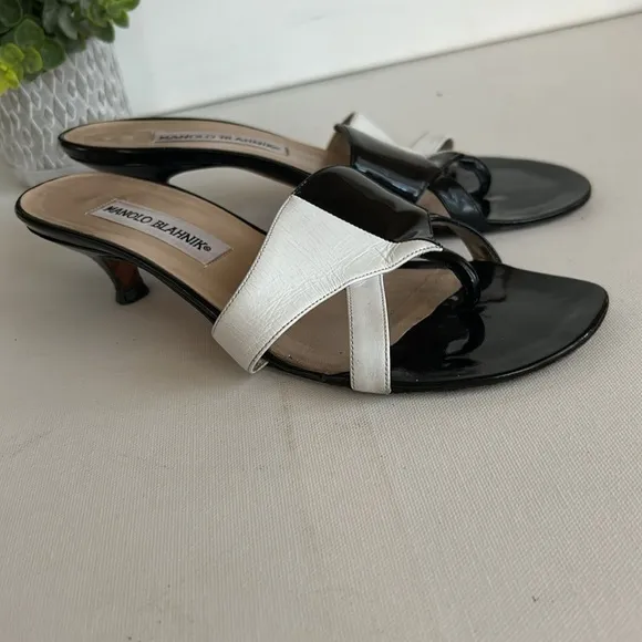 Beautiful Black and White Women's Sandals