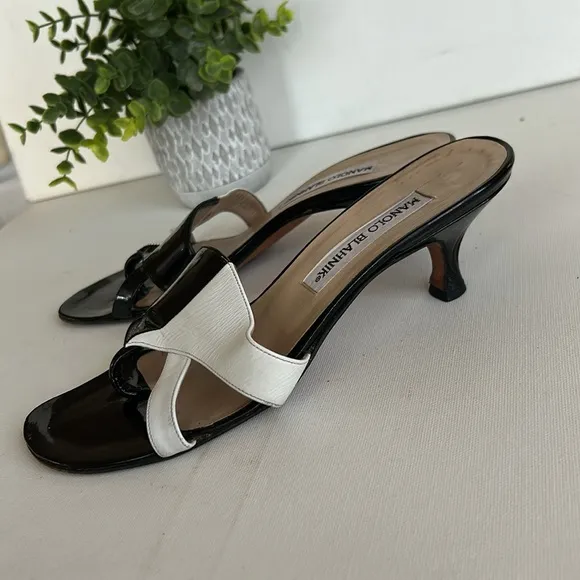 Beautiful Black and White Women's Sandals