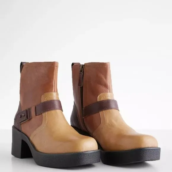 Bedstu | Roan Leather Penultimate Heel Booties Cafe Latte