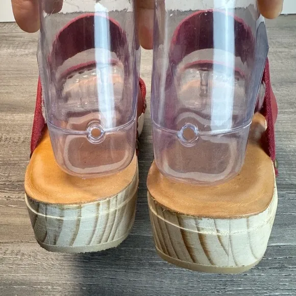 Beek Double Band Handmade Clog Sandals Womens size 6-6.5 NWOT
