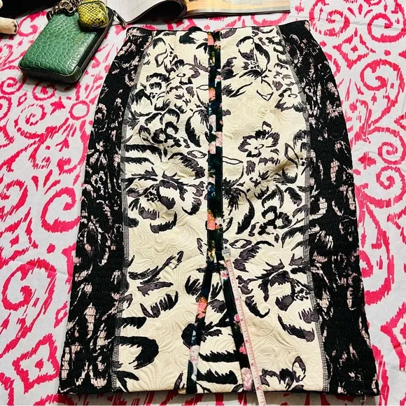 Beguile by Byron Lars Knee-Length Slimming Skirt - Unique, Artistic, Smoothing
