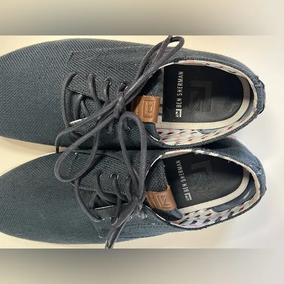 BEN SHERMAN‎ Navy blue canvas low top sneaker size 8.5