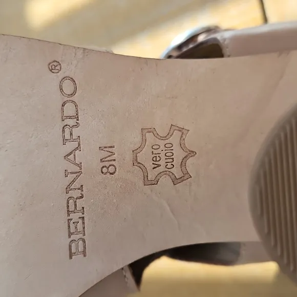BERNARDO HAZEL SHOOTIES