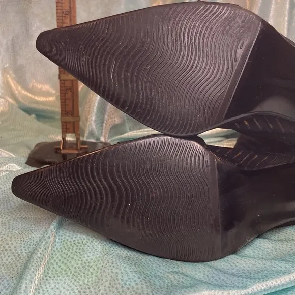 𝅺BESPOKE black heel stretch boots with rhinestone and Leather accents zipper