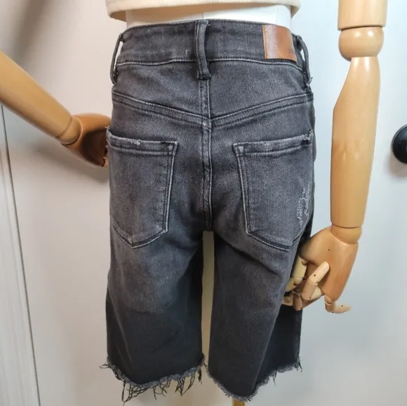 Böhme Button-Fly Fringe Cut-Off Black High Rise Bermuda Denim Shorts Size 26