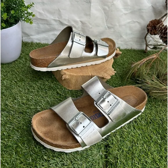 Birkenstock Arizona Soft FootbedLeather - Metallic Silver$150 37 US 6-6.5