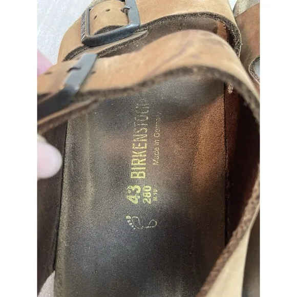 Birkenstock Brown Leather Flat Sandals Unisex Sz 43/10 Comfort Straps &amp; Buckles