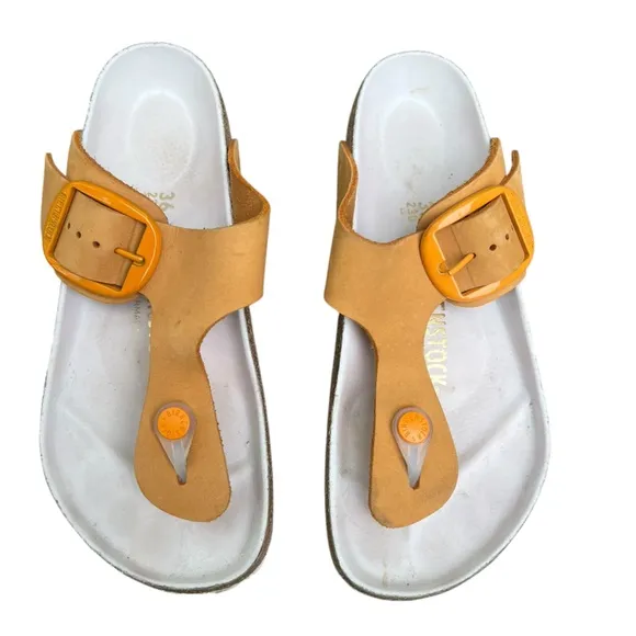 BIRKENSTOCK Gizeh T Strap Leather Sandals Size 36 US 6 Orange Buckle