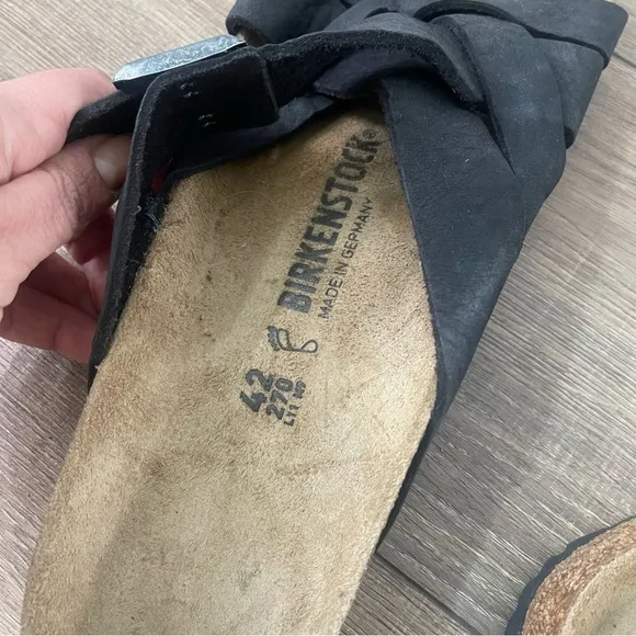 Birkenstock men size 42, new , Black Strappy Sandals