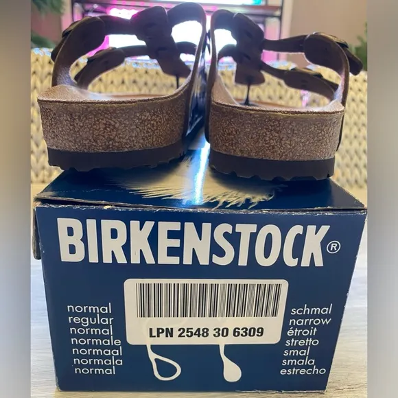 Birkenstock Thong Sandals Brown EU 42 Retail 140.00