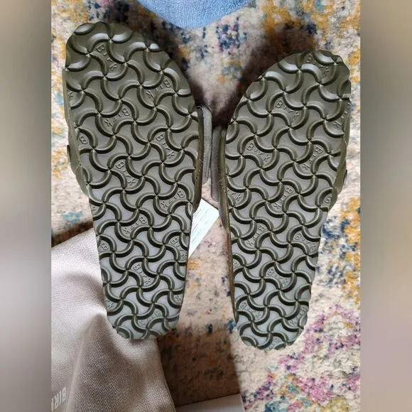 Birkenstock Women's 1774 Sylt Olive Sandals. NIB Size 6N.
