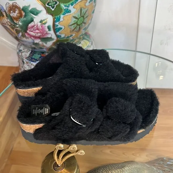 Birkenstock Arizona Teddy Sandals