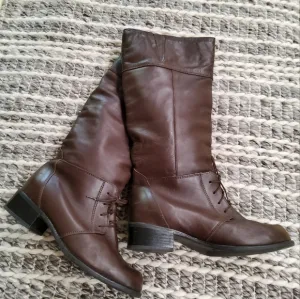 Blondo Brown Leather Lace-Up Riding Boots Size 8,5