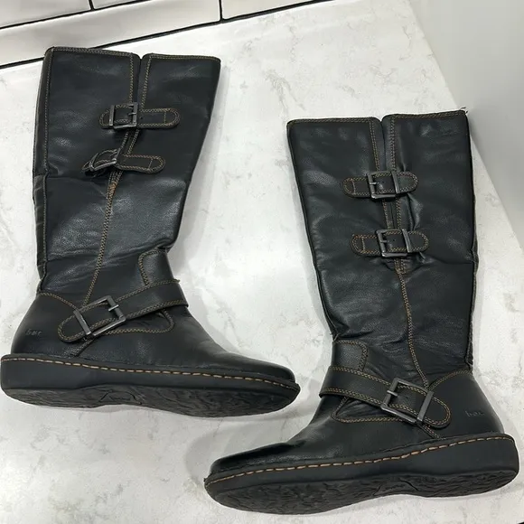 B.O.C. Virginia Tall Wide Calf Riding Boots Size 10M Brown Buckles