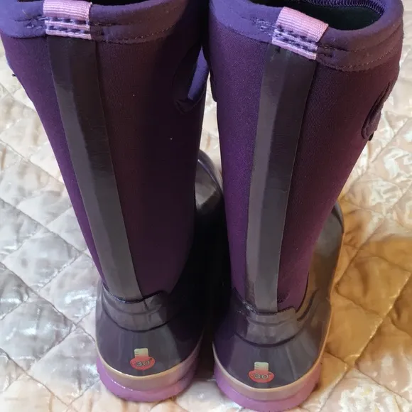 BOGS youth Classics Grape
