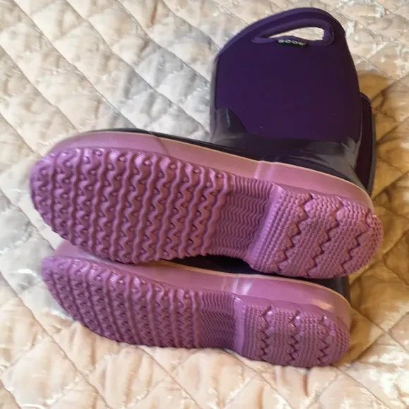 BOGS youth Classics Grape