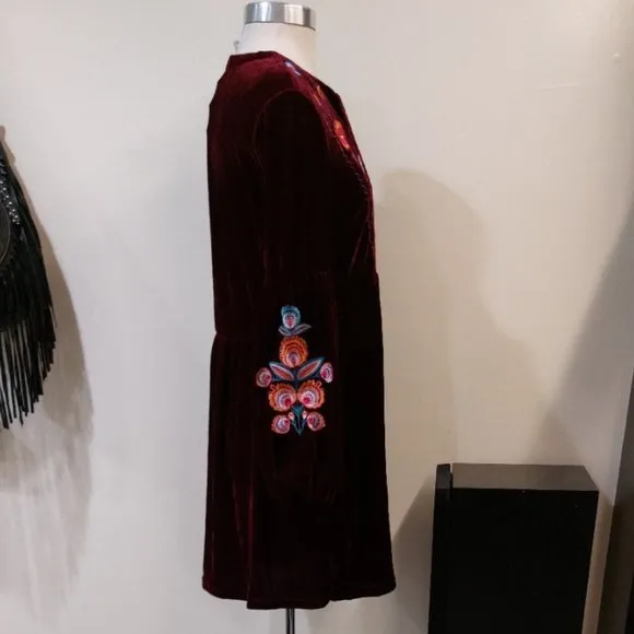 💋BOHO CHIC💋 Vintage Johnny Was Burgundy Velvet Embroidered Tunic Dress