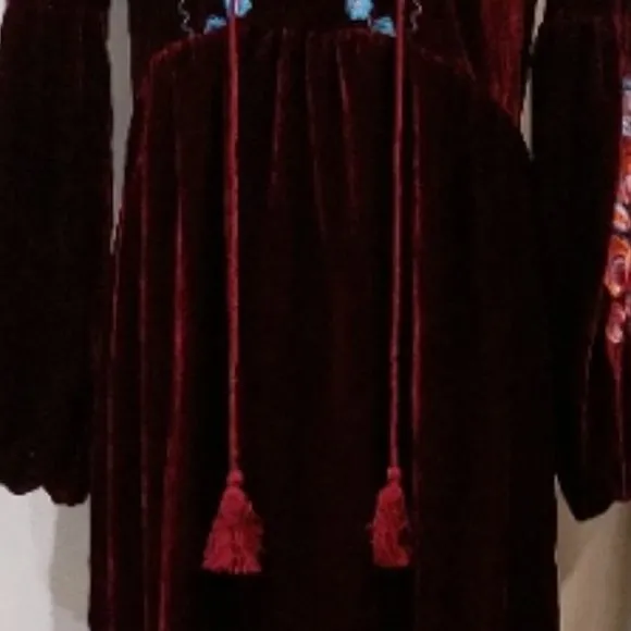 💋BOHO CHIC💋 Vintage Johnny Was Burgundy Velvet Embroidered Tunic Dress