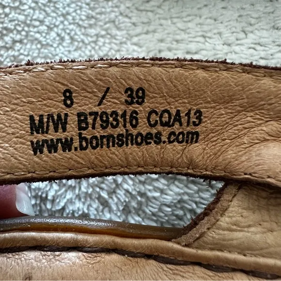Born Brown Leather Comfort Buckle Strap Sandals 8