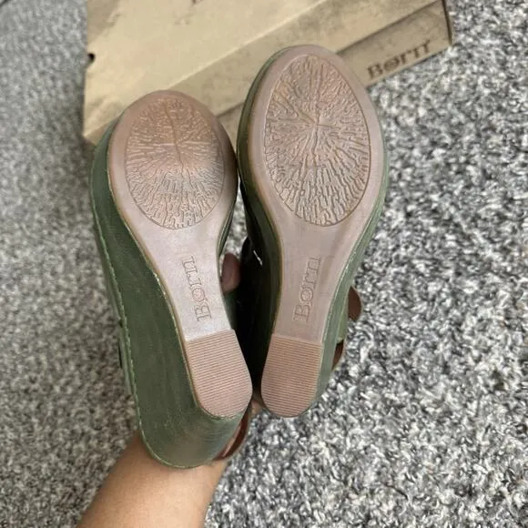 Born D19429 Green Leather Strappy Wedge Heeled Sandals Size 7 Slingback New
