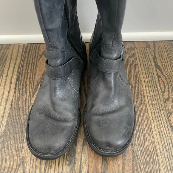 Born gray leather knee high riding boots size 6