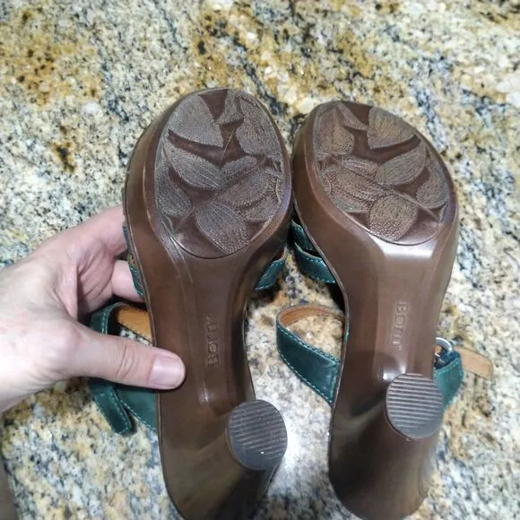 BORN Strappy Sandals Cone Heels Jade Green Flowers W41848 Women's Size 8