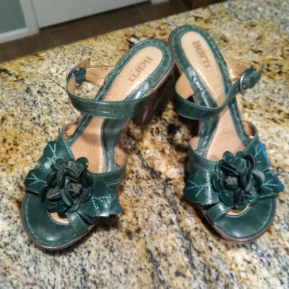 BORN Strappy Sandals Cone Heels Jade Green Flowers W41848 Women's Size 8
