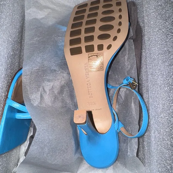 Bottega Veneta Women's Blue Strappy Sandals