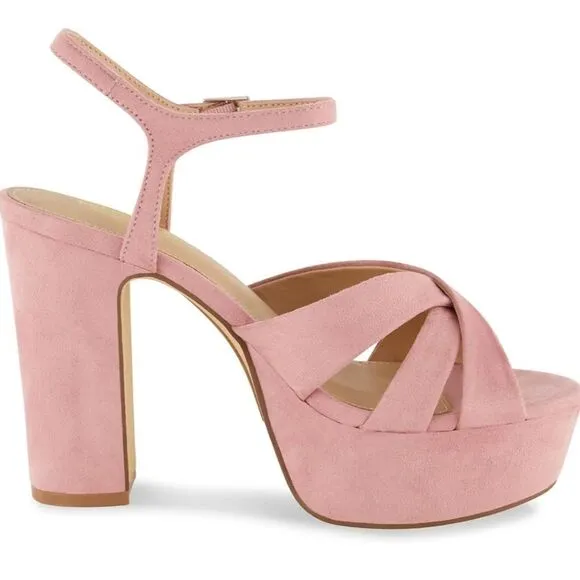 BRAND NEW CUSHIONAIRE  FOXY PLATFORM BLOCK HEEL DRESS SANDAL