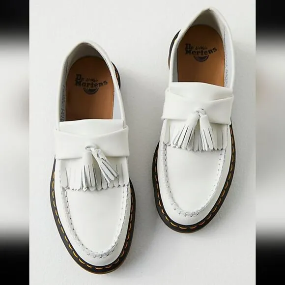BRAND NEW DR. MARTEN'S ADRIAN  CLASSIC LEATHER LOAFER