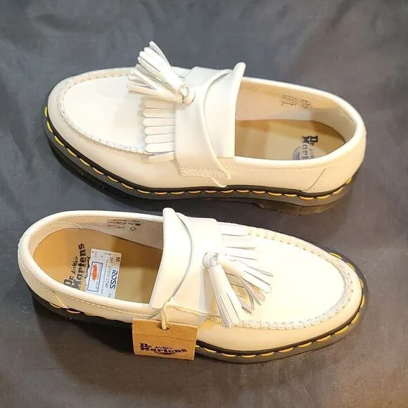 BRAND NEW DR. MARTEN'S ADRIAN  CLASSIC LEATHER LOAFER