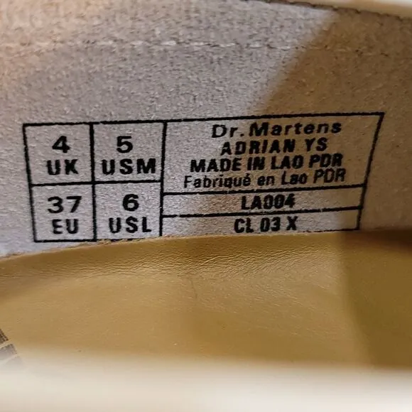 BRAND NEW DR. MARTEN'S ADRIAN  CLASSIC LEATHER LOAFER