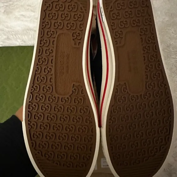 Brand New Gucci Canvas Sneakers 100% Authentic Men’s size 7