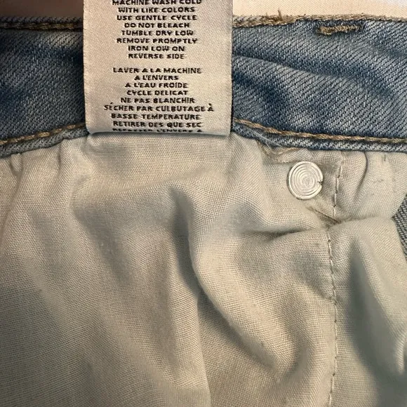 Brand New Women's  Denim Maxi Skirt Size 8 Trendy Influencer Top Pick