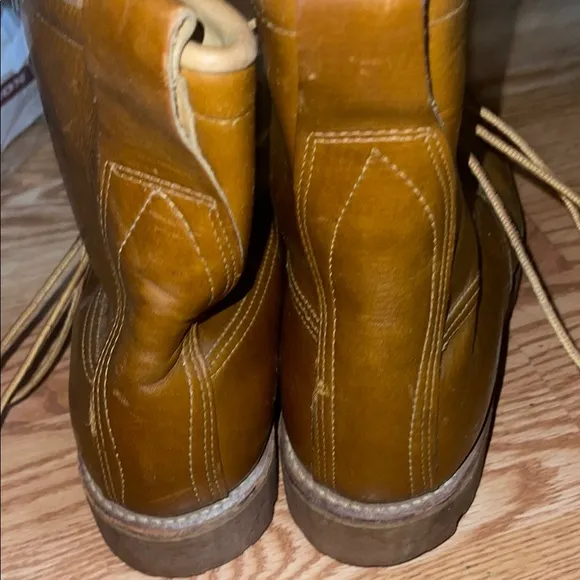 Brown Leather Lace-Up Boots