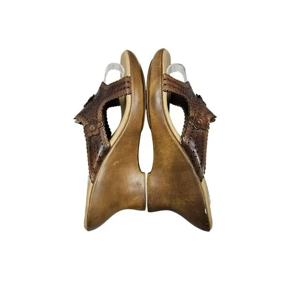 Brown Leather Wedge Sandals By Earth Origins Womens Size 7.5