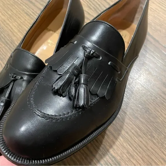 Bruno Magli Black Leather Slip On Tassel Loafers Shoes size 9