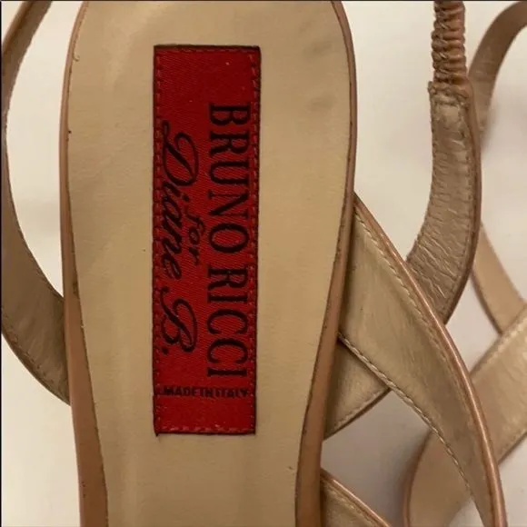 BRUNO RICCI FOR DIANE B. TAUPE STRAPPY SAN…