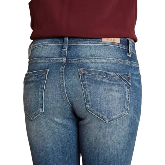 BUCKLE BLACK Straight Stretch jeans in Talla style #BBW1406 cut#76 sz 28x34 EUC