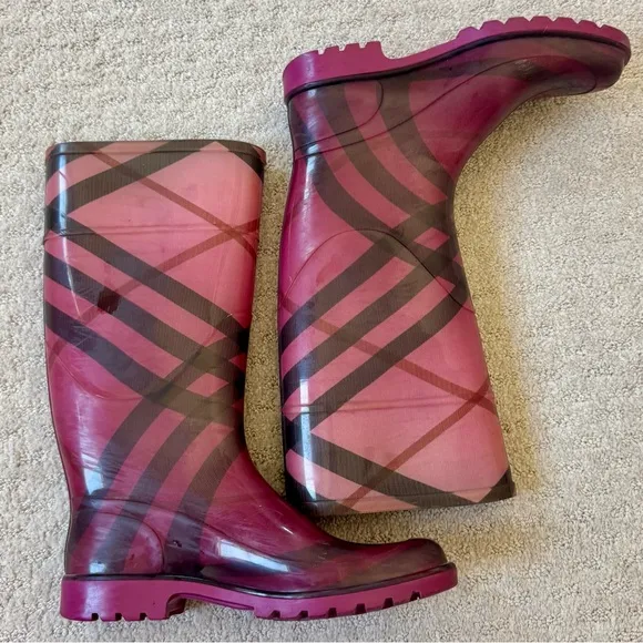 Burberry Pink Ombre Rain Boots