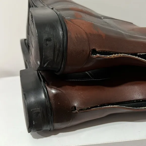 Burberry woman’s  Brown Riding Boots size 7