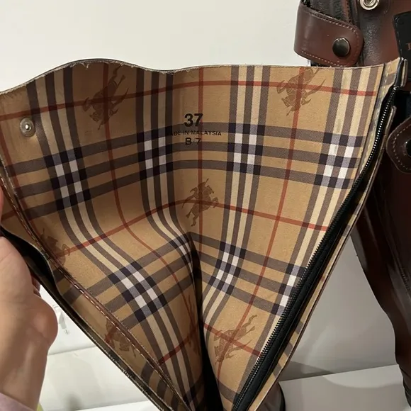 Burberry woman’s  Brown Riding Boots size 7