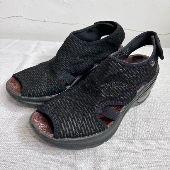 BZees Black Wedge Sandals Size 7 KISS Sport Casual Slingback Open Toe