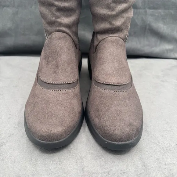 Bzees Wishlist Tall Boots Women’s Size 9W Grey Side‎ Zip Stretch Microfiber