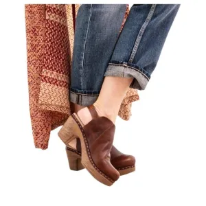 Calou Tyra Brown - Saddle Brown Mule Clog Size 9