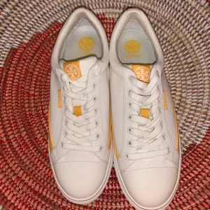 CANVAS COURT CANVAS SNEAKERS