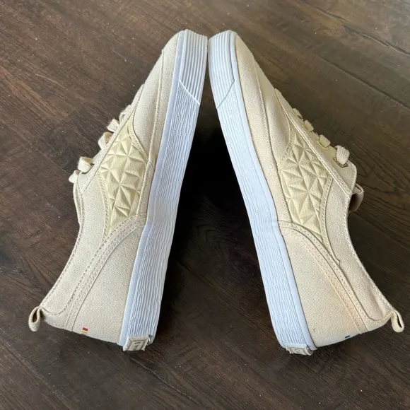 Canvas Low Top Sneaker Size 12 Men