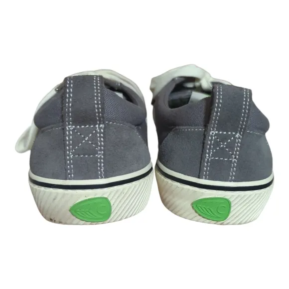 Cariuma Gray White Low Profile Canvas Shoes Men